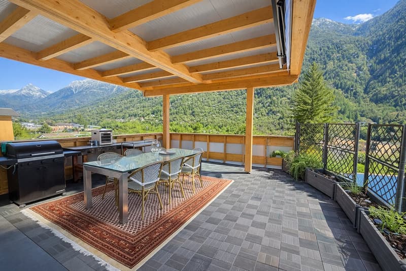Casa bifamiliare di 7 locali con vista panoramica ad Acquarossa (3)