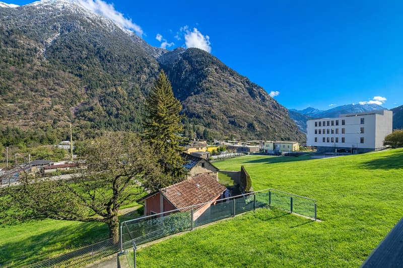 Casa bifamiliare di 7 locali con vista panoramica ad Acquarossa (15)