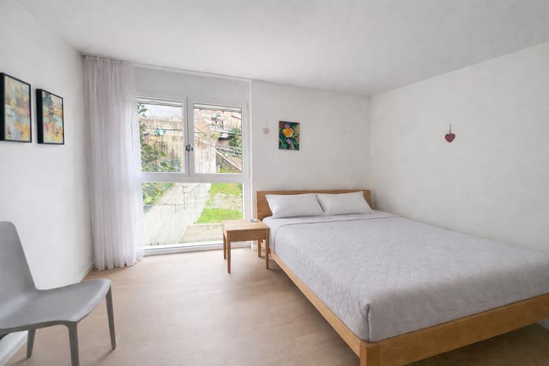 4,5-Zimmer-Wohnung mit Wintergarten und privat Garten (12)