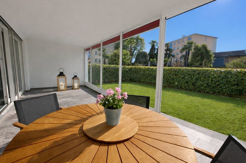 4,5-Zimmer-Wohnung mit Wintergarten und privat Garten (1)