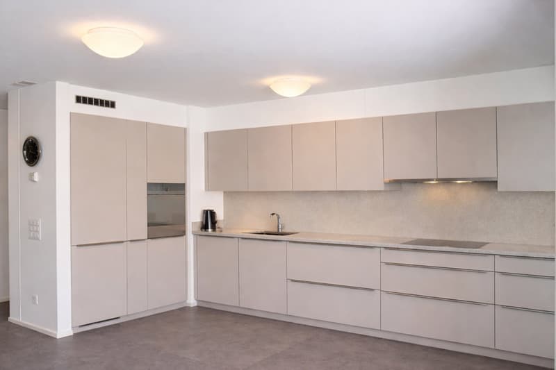 4,5-Zimmer-Wohnung mit Wintergarten und privat Garten (4)