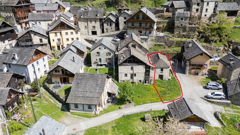 Lavizzara-Tal  Zu renovierendes Rustico (9)