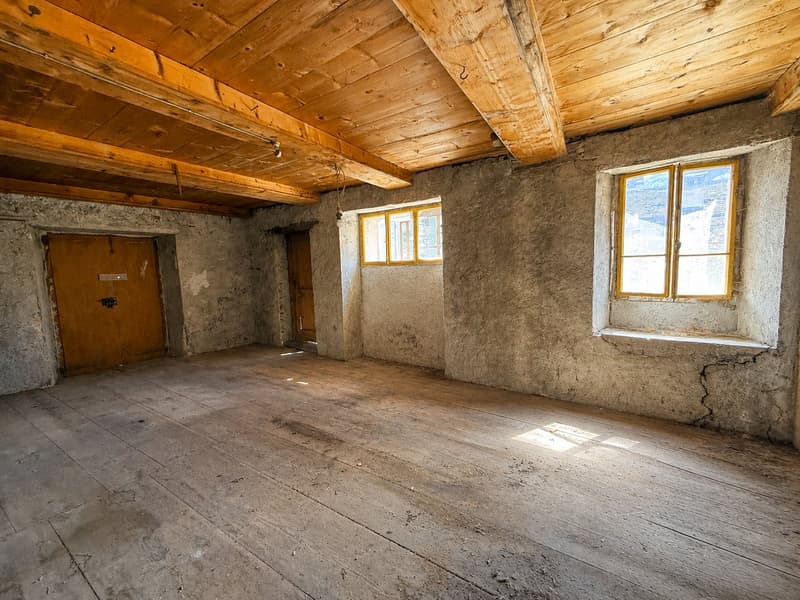 Lavizzara-Tal  Zu renovierendes Rustico (5)