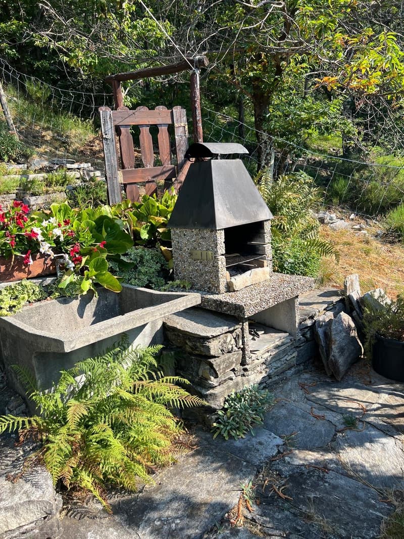 Ein Rückzugsort in den Tessiner Bergen – Rustico mit traumhafter Aussicht (13)