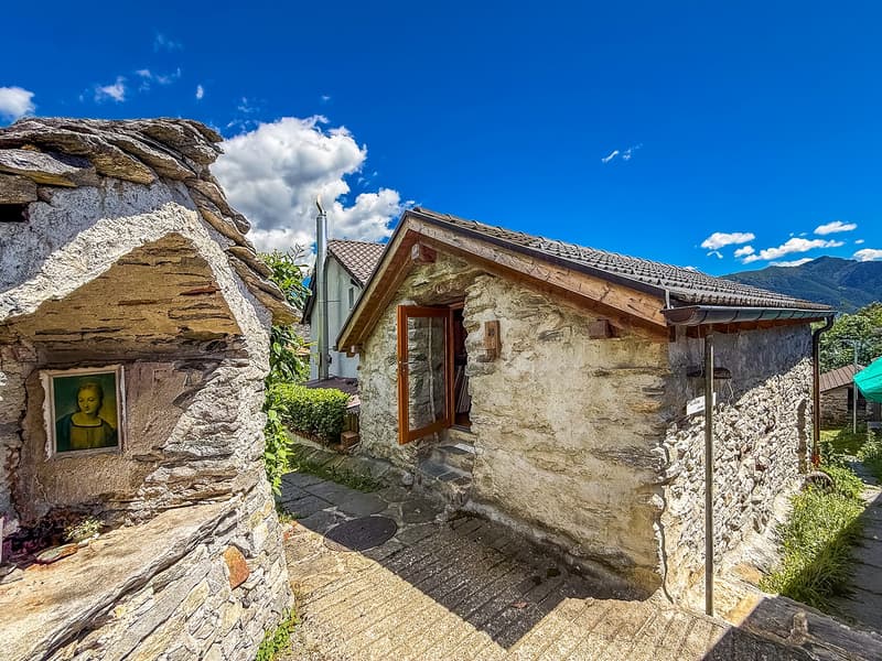 Zweitwohnsitz - Charmantes typisches Tessiner Haus/Rustico (25)