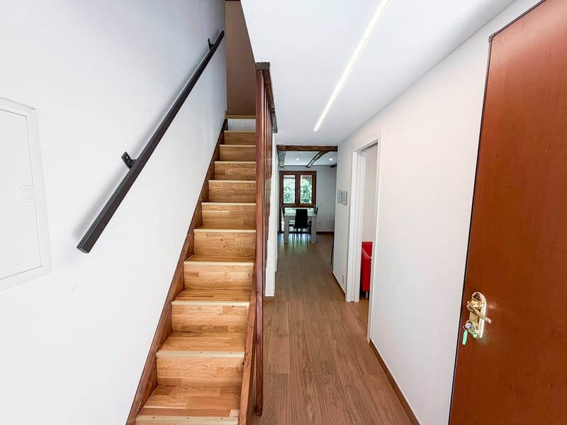 Casa con 4 appartamenti - Haus mit 4 Wohnungen - Vogorno (20)