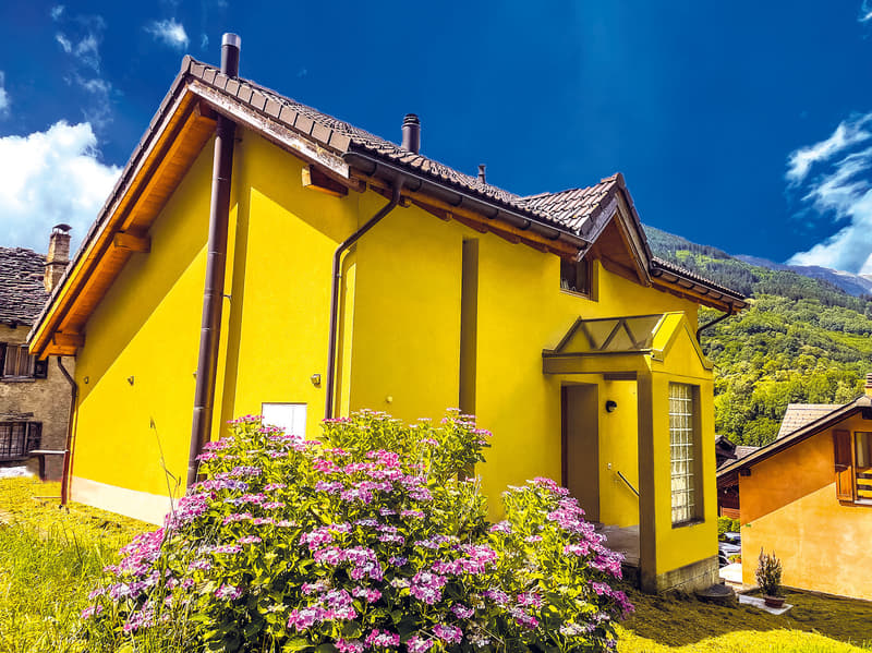 Bleniotal: Einfamilienhaus mit garten und garage (4)