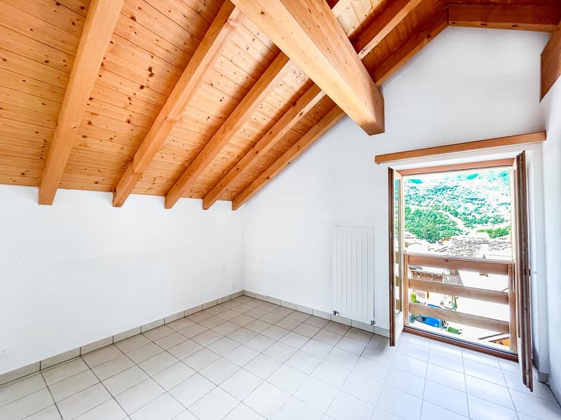Bleniotal: Einfamilienhaus mit garten und garage (13)