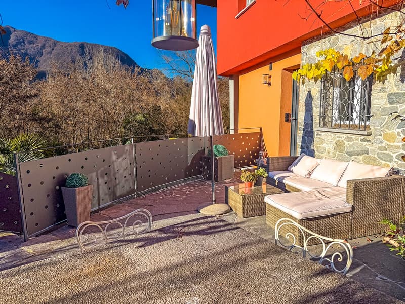Ferienhaus am Fluss Maggia (2)
