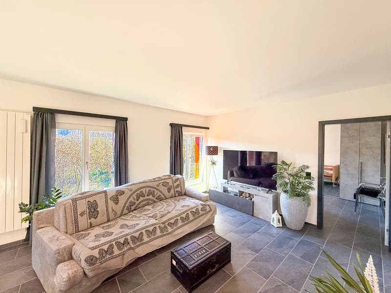 Zweitwohnsitz: 3,5-Zimmer-Wohnung mit Panoramablick auf den Fluss Maggia (2)