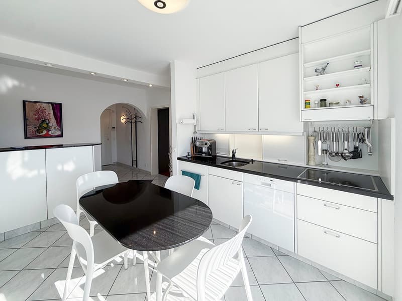 4.5 locali con vista aperta a Tenero - Terrasse und Weitsicht (8)