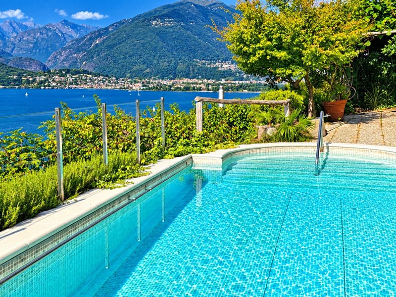 Villa con piscina e vista spettacolare sul Lago - Villa mit Pool und Panoramablick (5)