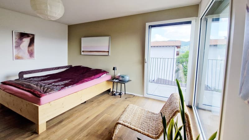 Bellissimo appartamento 3,5 di recente costruzione con due terrazzi. (6)