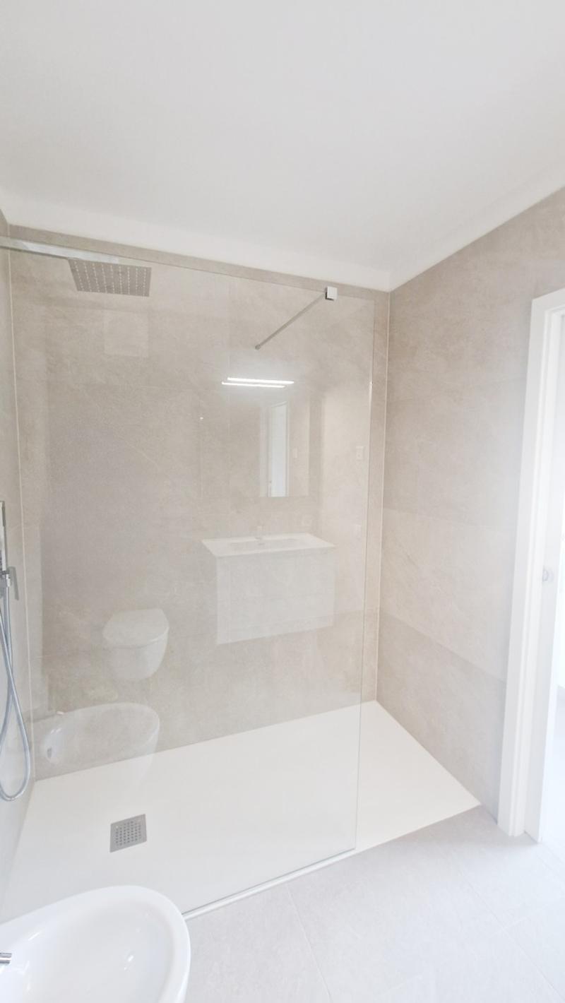 Casa 4,5 locali in contesto bifamiliare con giardino privato. (13)