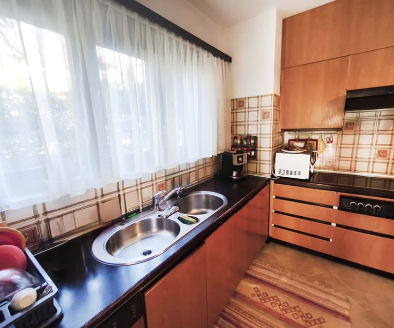 Magnifica villa panoramica 8,5 con ampi spazi e meraviglioso giardino. (5)