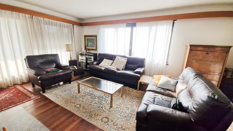 Casa unifamiliare 7,5 con grande giardino e vista aperta a Vacallo (3)
