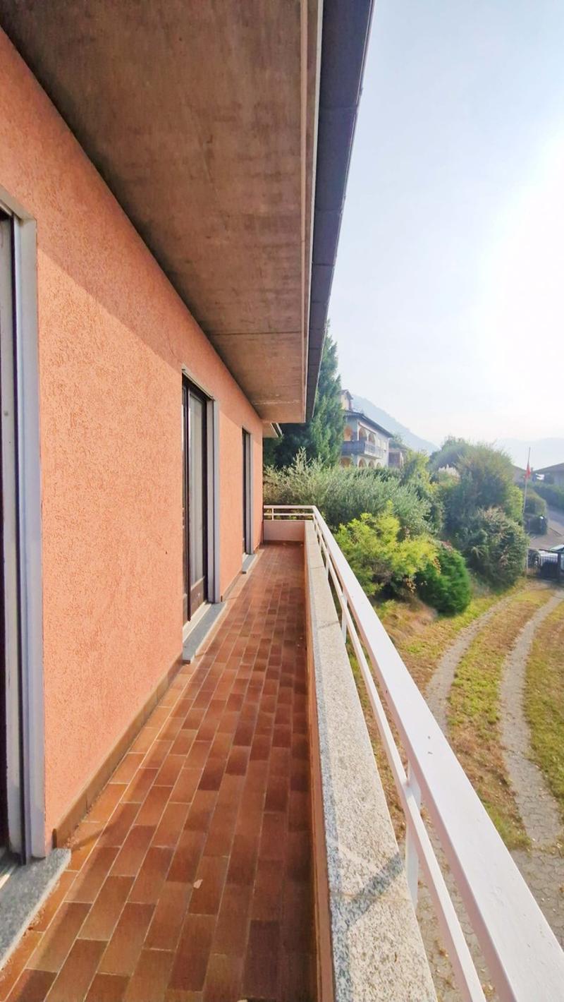 Casa unifamiliare 7,5 con grande giardino e vista aperta a Vacallo (12)