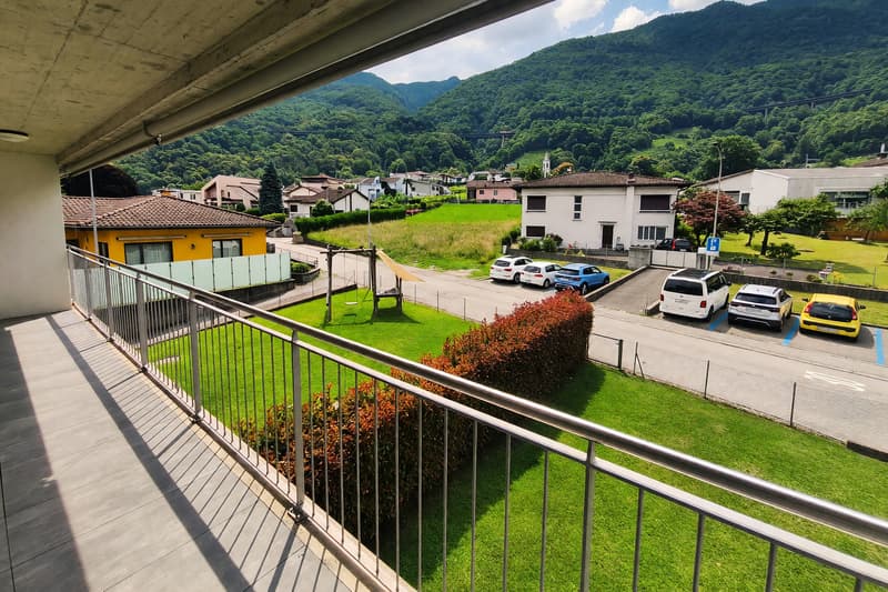 Appartamento 2,5 locali con terrazzo in piccola palazzina a Cadenazzo (4)