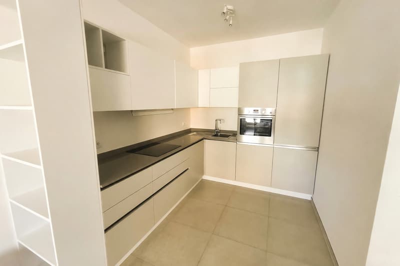 Appartamento 2,5 con balcone in posizione centrale (4)