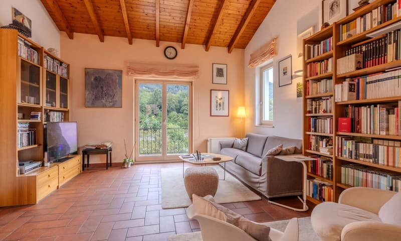 Bellissima casa a schiera di testa 3,5 con giardino e due terrazze. (7)