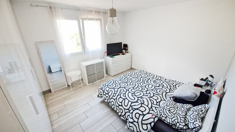 Moderna casa indipendente 6,5 con giardino con vasca idromassaggio (6)