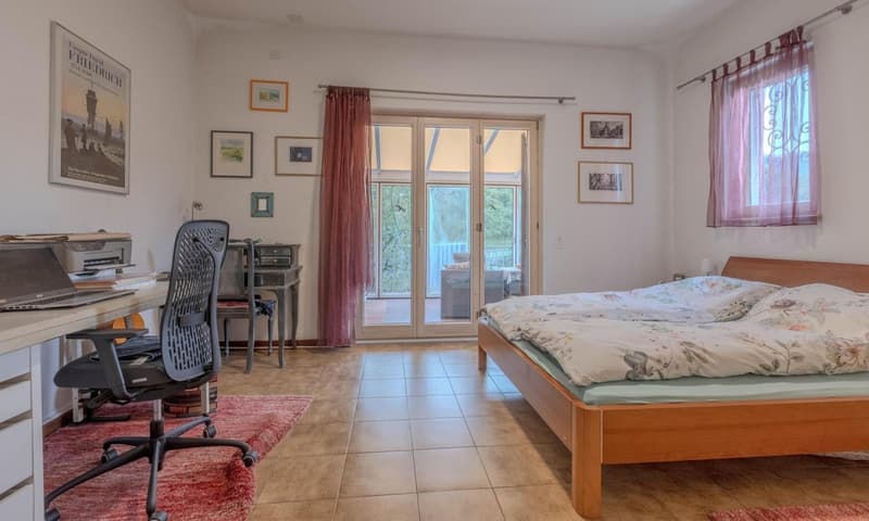 Bellissima casa a schiera di testa 3,5 con giardino e due terrazze. (9)