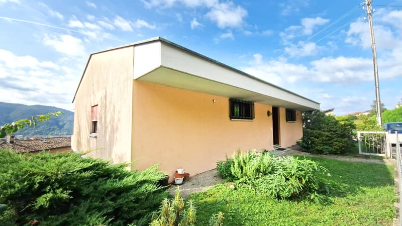 Bella casa indipendente 4,5 con giardino e meravigliosa vista aperta. (13)