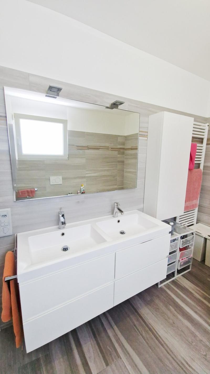 Moderna casa indipendente 6,5 con giardino con vasca idromassaggio (9)