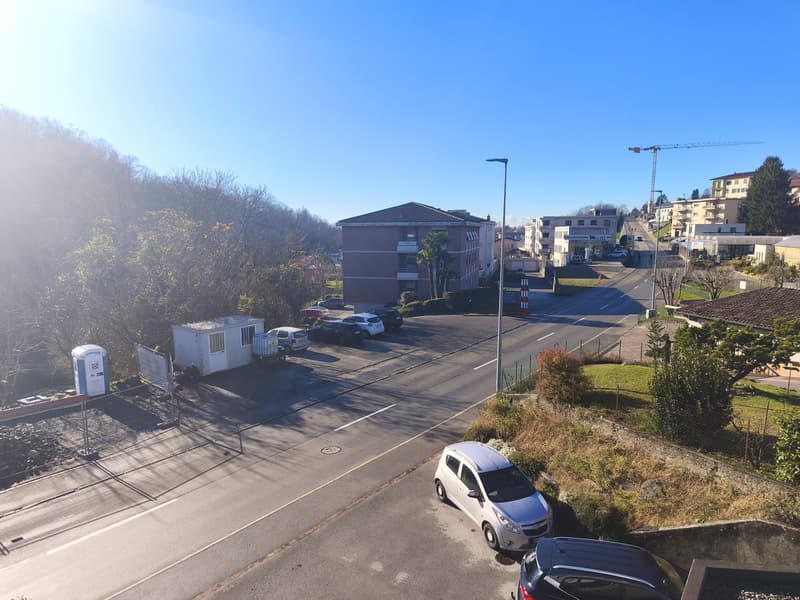 Casa indipendente 5,5 con giardino e spazi commerciali (13)