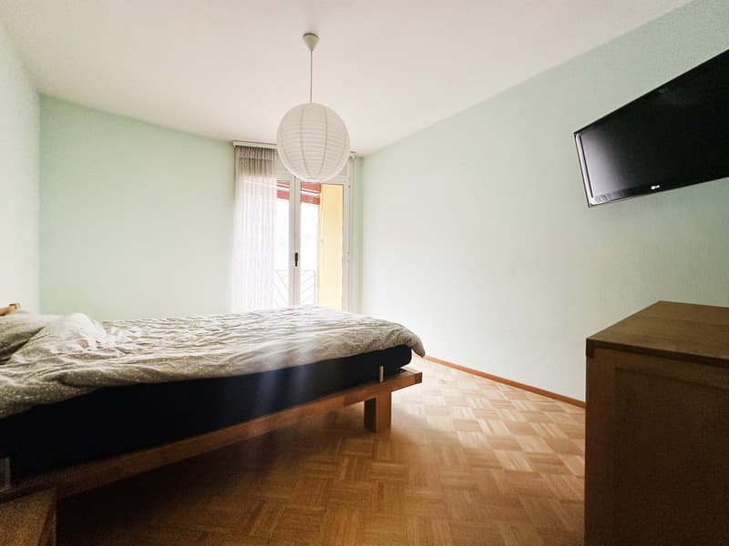 Casa unifamiliare 4,5 locali con ampio giardino recintato a Camorino (6)