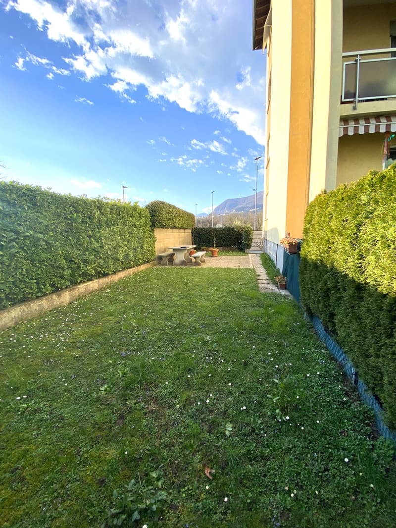 Bel 3,5 recentemente parzialmente ristrutturato con balcone coperto. (9)