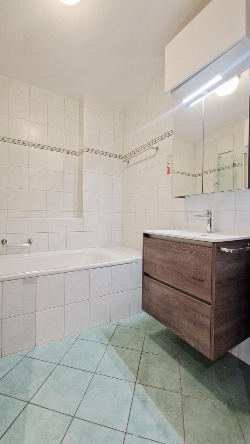 Bellissimo 3,5 in zona residenziale con terrazza coperta panoramica. (9)