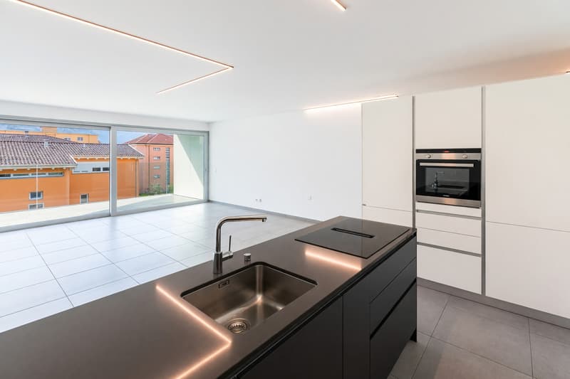 Elegante attico 3,5 con terrazza di 70 m² nel cuore di Bellinzona (10)