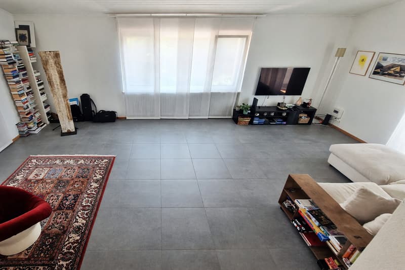 Casa unifamiliare 6,5 locali di 190 mq con giardino privato e veranda (4)