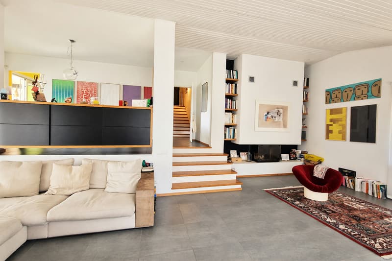Casa unifamiliare 6,5 locali di 190 mq con giardino privato e veranda (2)