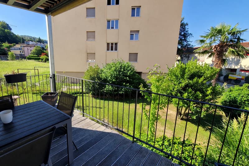 Moderno appartamento 3,5 locali ristrutturato a nuovo con terrazza (6)
