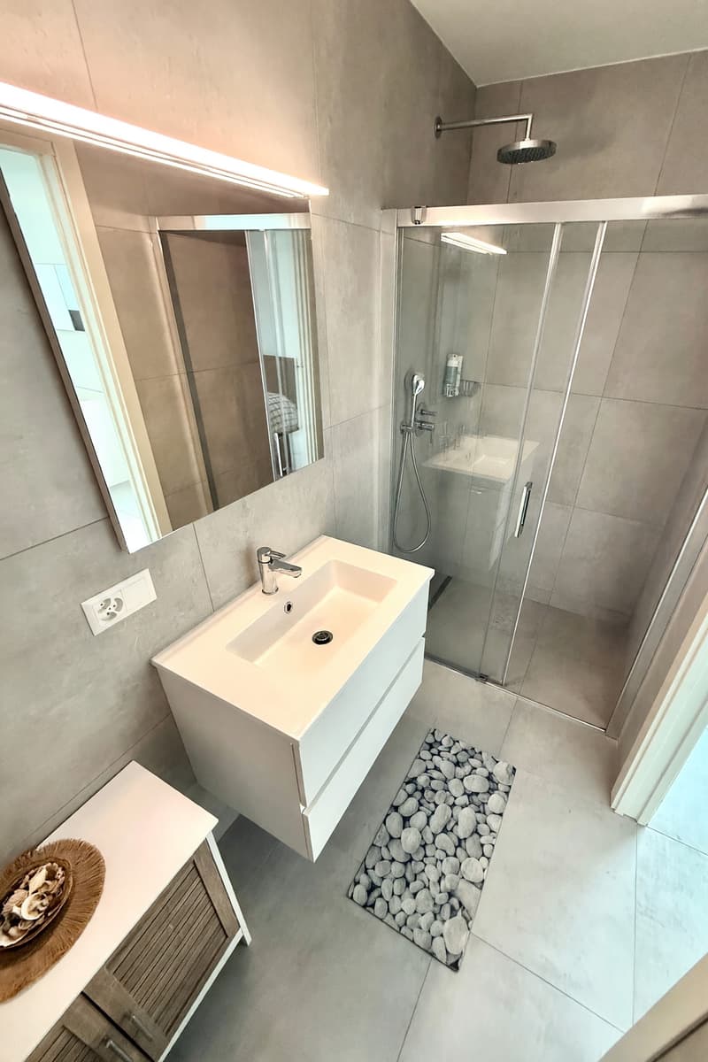 Elegante nuovo 3,5 con ampio terrazzo e camera con bagno ensuite (13)