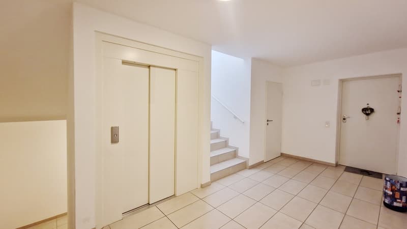 Bellissimo 3,5 in zona residenziale con terrazza coperta panoramica. (13)