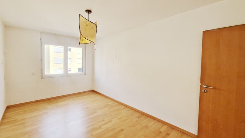 Bellissimo 3,5 in zona residenziale con terrazza coperta panoramica. (7)