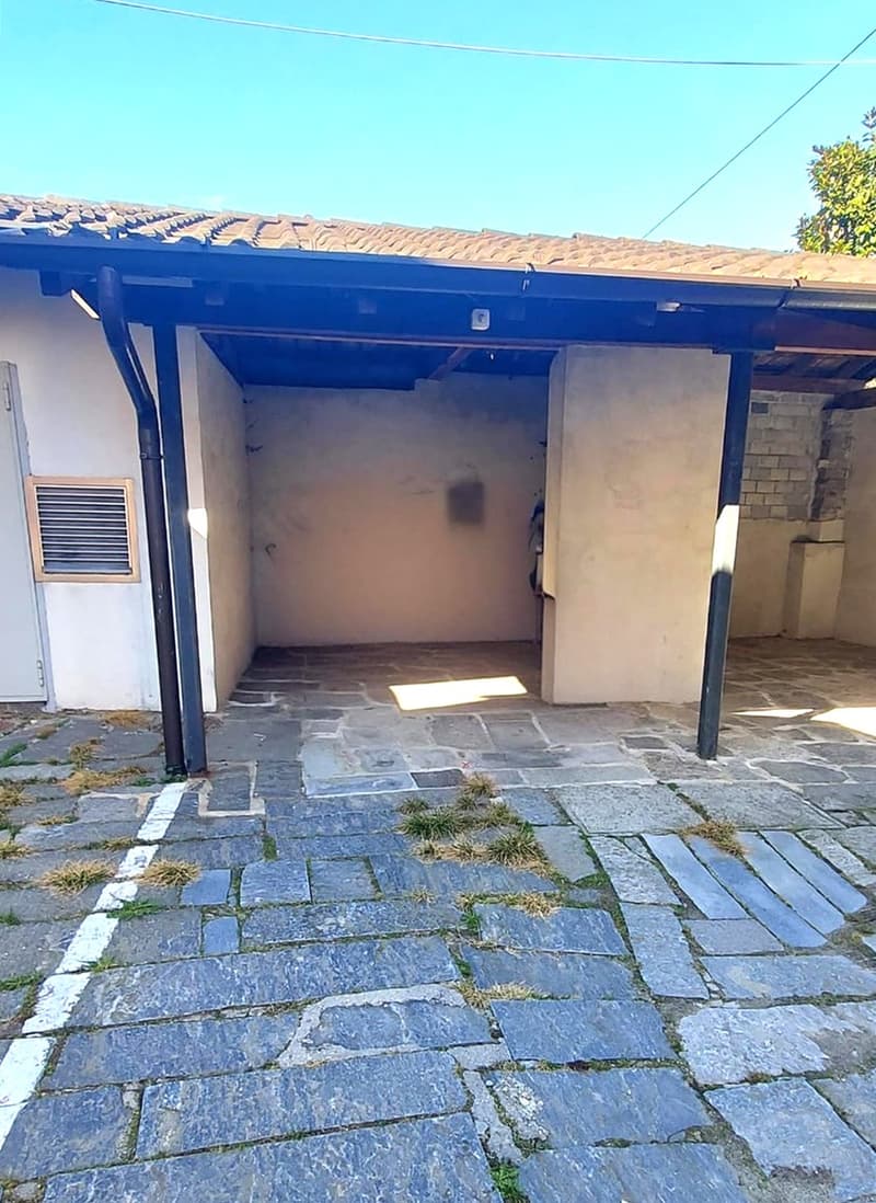 Bell'appartamento 3,5 locali ristrutturato con cucina open space (9)