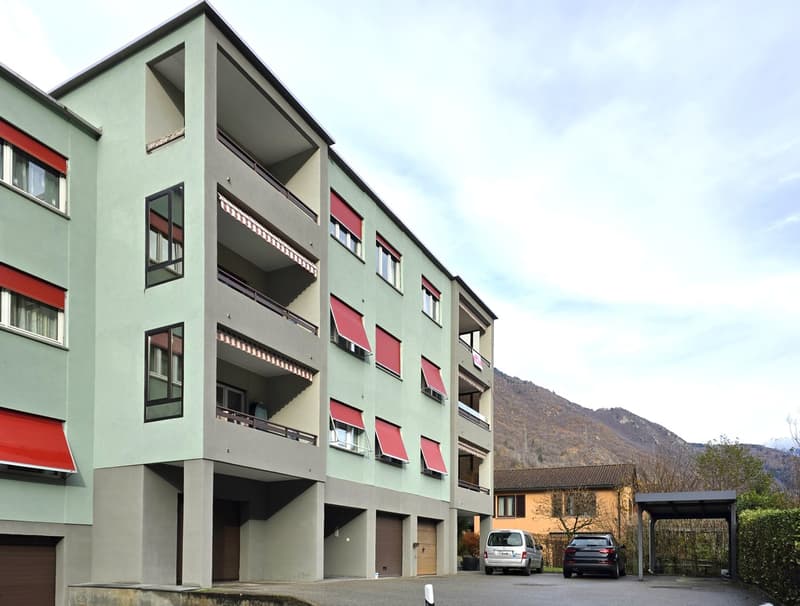 Grande 5,5 al terzo e ultimo piano con terrazza coperta panoramica. (12)