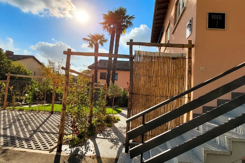 Appartamento 5,5 ristrutturato con giardino privato e tre balconi (12)