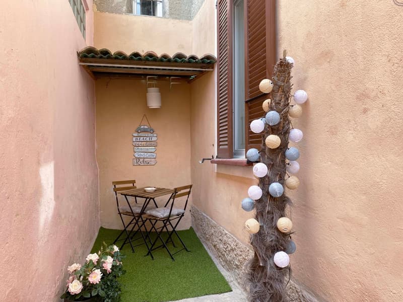 Palazzina rinnovata di quattro unità autorizzata per affitti brevi (18)
