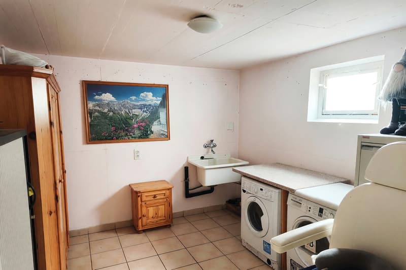 Villetta 5,5 con giardino di 300 mq e mansarda abitabile (16)