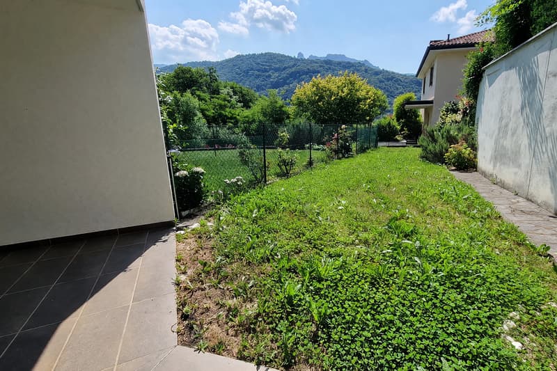 Casa contigua 5,5 locali con terrazza vista lago e giardino a Lopagno (23)