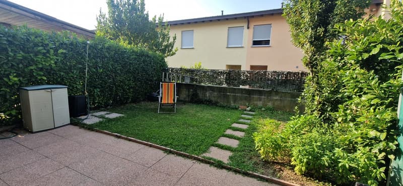 Ampissima villetta contigua 6,5 con terrazza panoramica e giardinetti (17)