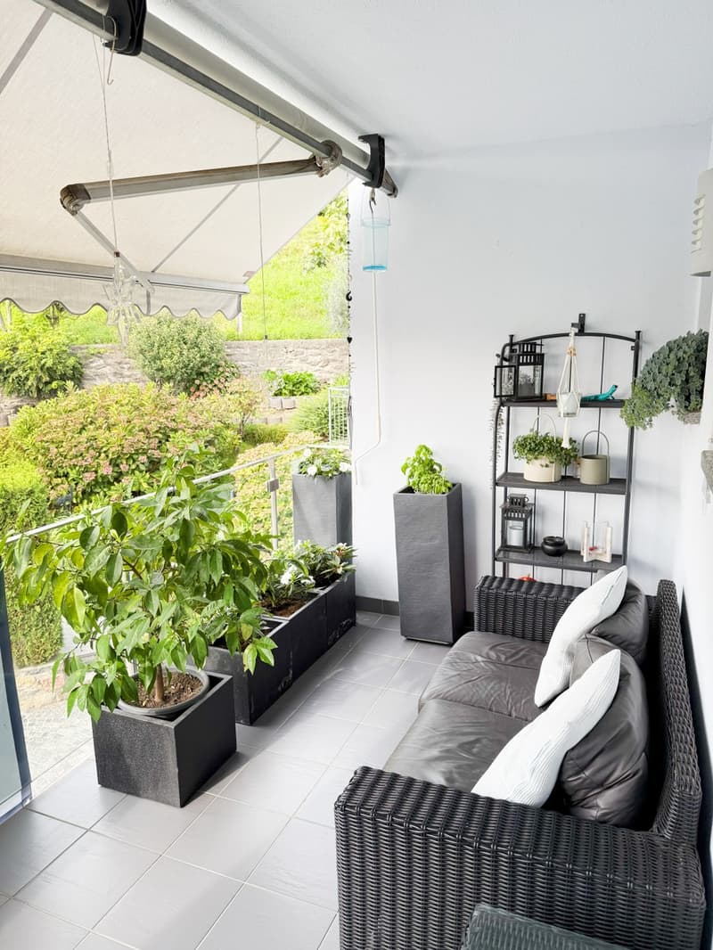 Casa 6,5 ristrutturata in medio-alto standing con giardino. (14)