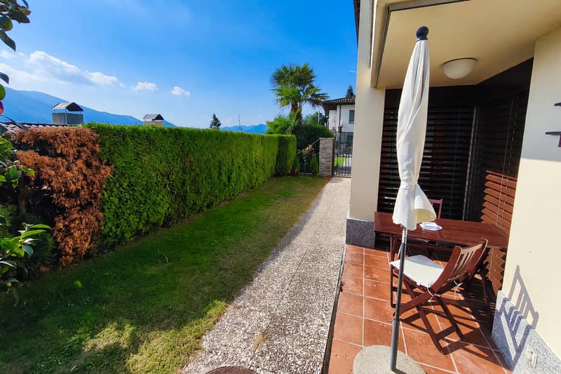 Villa unifamiliare 5,5 vista lago con giardino e camino (22)