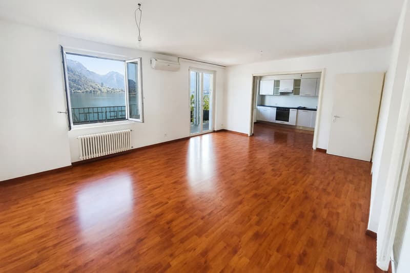 Appartamento 4,5 rinnovato con terrazzo e vista lago a Ponte Tresa (2)