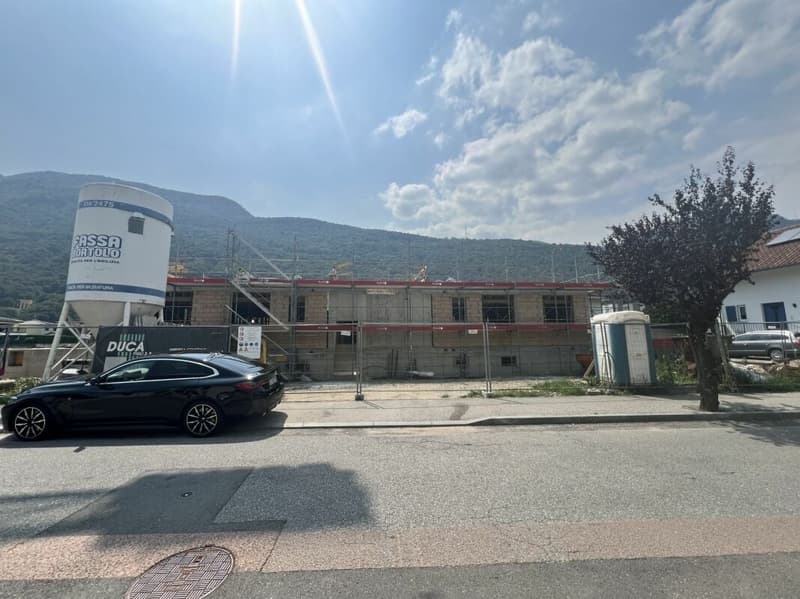 Appartamento 3.5 locali al piano terra con giardino (1)